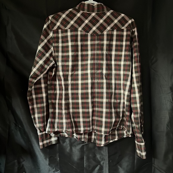 Roots , plaid flannel - Picture 2 of 2